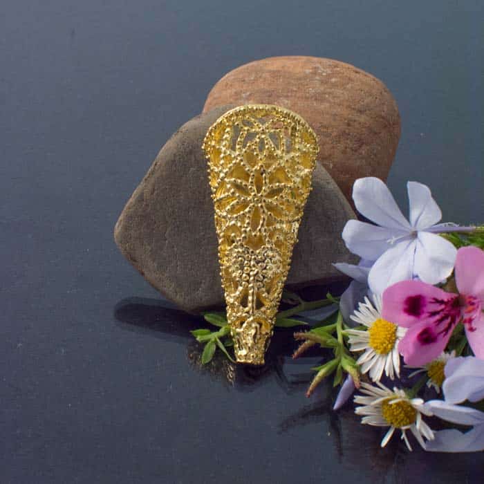 Boutonniere | Filigree Cone Gold
