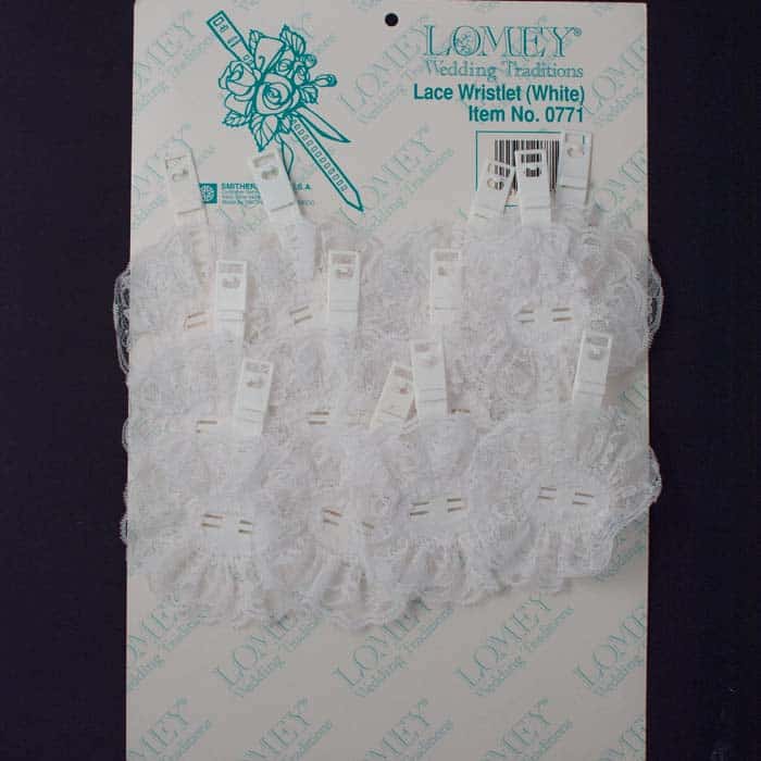 Lace Corsage Wristlet White | 12 per card